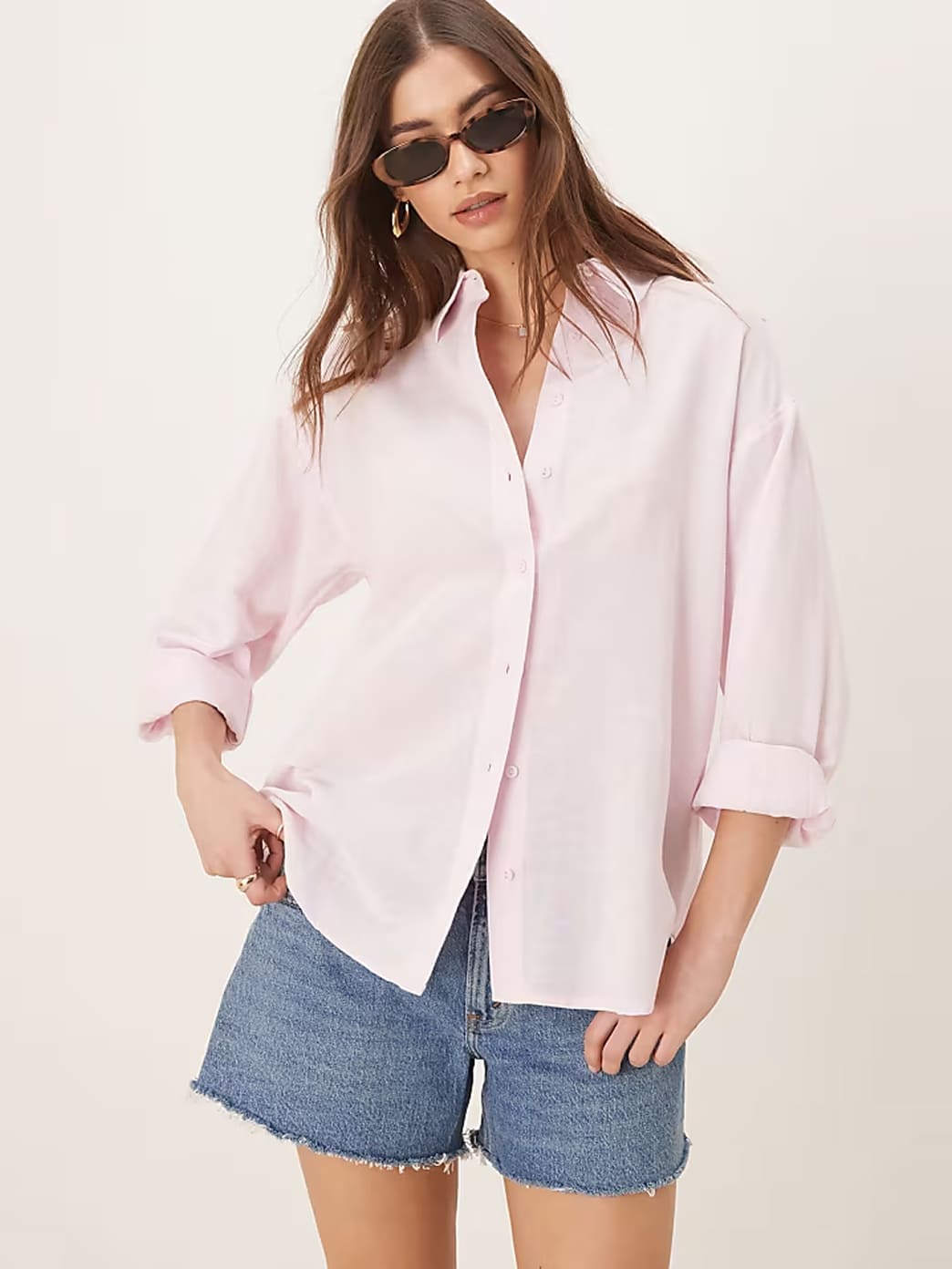 Rose poplin shirt, front view